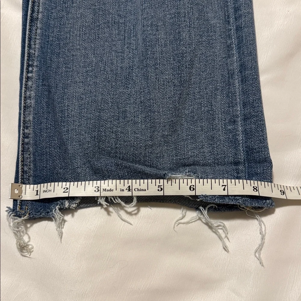 Flying Monkey Mid Rise Cropped Jeans Size 31 Distressed Raw Hem